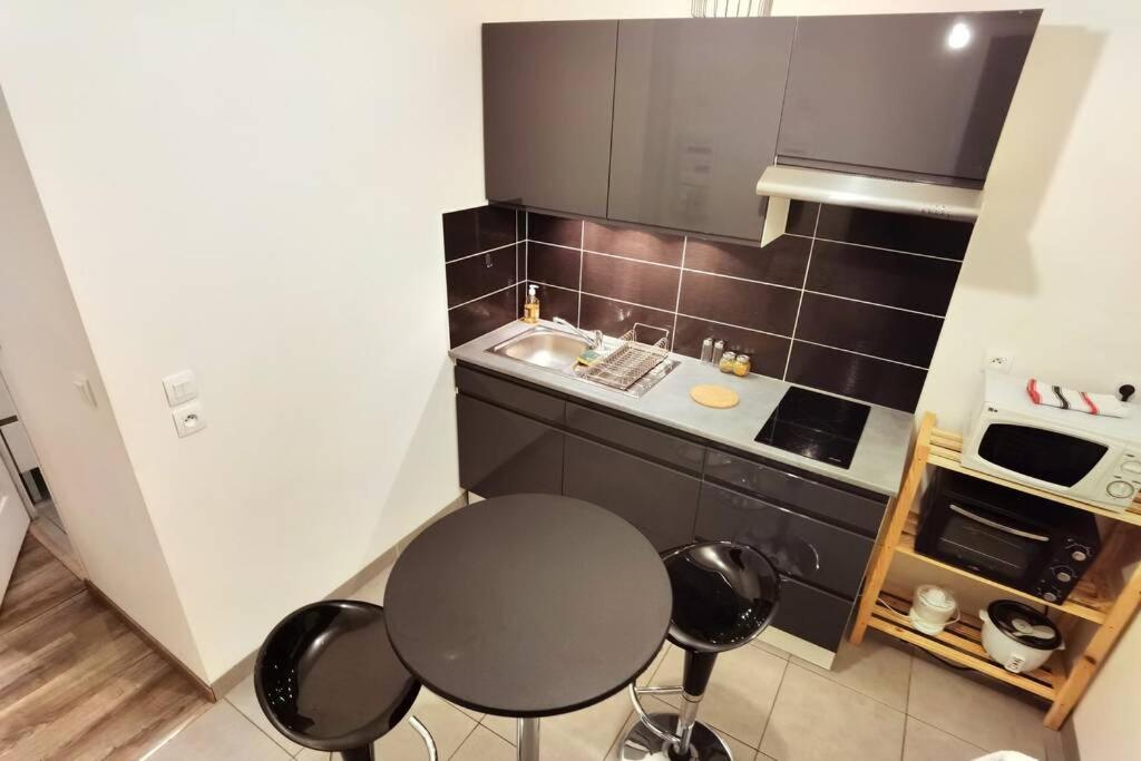 Emile Zola Appartement Reims Buitenkant foto